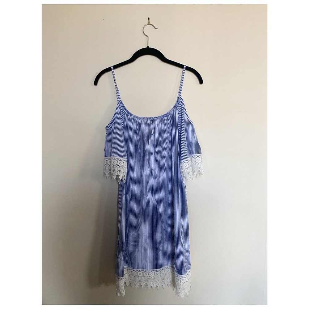 Striped blue and white off shoulder dress | Size S